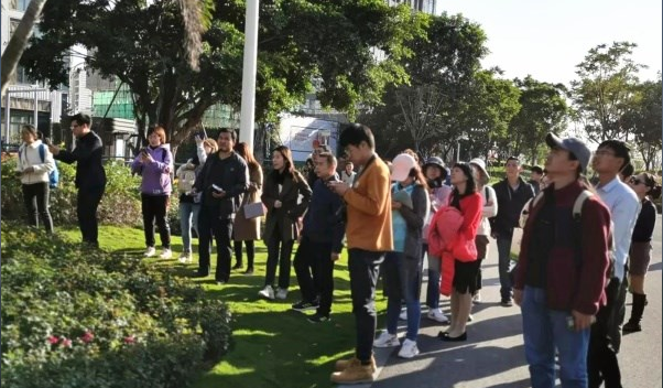 參訓(xùn)學(xué)員會后街頭花境作品